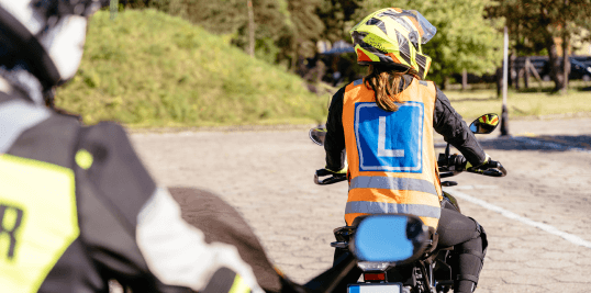 A Sınıfı Ehliyet Nedir? Hangi Araçları Kullanabilirsiniz?